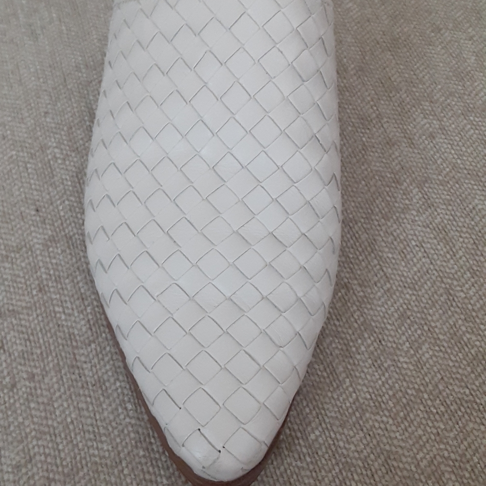 Marc Fisher Elegant Cream Woven Mules - Picture 11 of 12